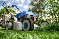 Gartenbauer in Oschersleben (Bode) - Traktor & mehr GmbH